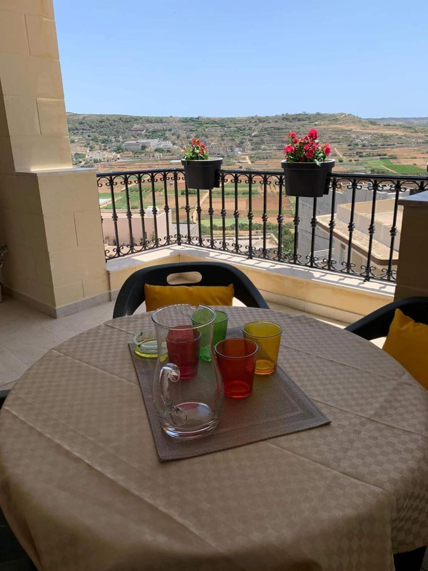 Ta'Lonza Luxury Near Goldenbay With Hot Tub App3 Appartement Mellieħa Buitenkant foto